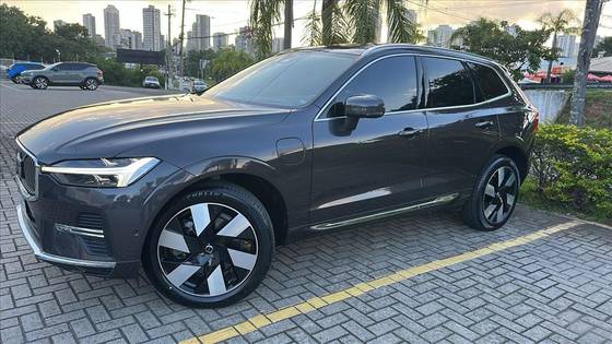 VOLVO XC60 2.0 T8 RECHARGE ULTIMATE AWD GEARTRONIC VOLVO XC60 2.0 T8 RECHARGE ULTIMATE AWD GEARTRONIC